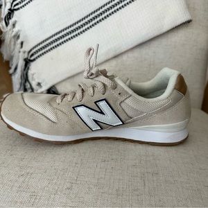COPY - Women's New Balance 996 Size 8.5
